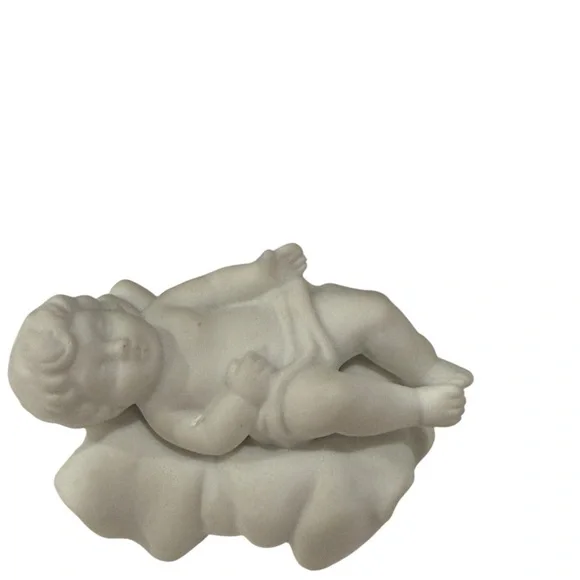 Avon Nativity Collectible Holy Family Mary Joseph Baby Jesus Porcelain  3 pieces - Picture 4 of 8